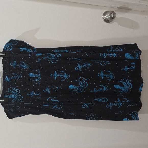 Black and Blue Octopus Print Dress - Picture 3 of 6